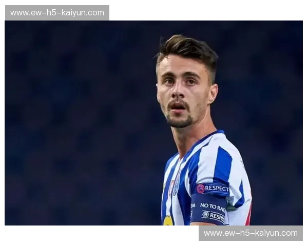 巨龙之战：波尔图与塞图巴尔的恩怨情仇，绿茵场上的永恒传奇